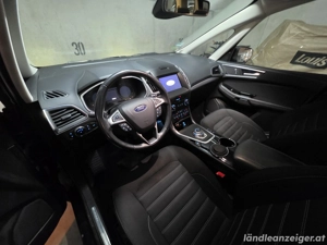 Ford Galaxy 2,0 EcoBlue SCR Titanium Aut. Bild 2