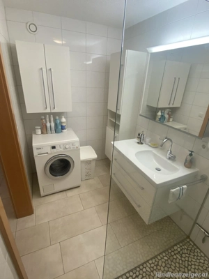 Lustenau ruhige, zentralgelegene 3-Zimmer-Wohnng mit Tiefgaragenplatz - PROVISIONSFREI! Bild 6