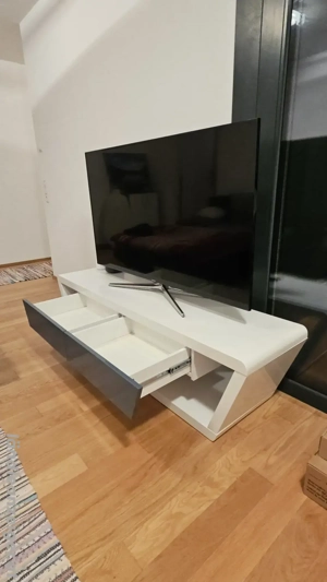 Fernsehtisch Sideboard_Lowboard ideal für Fernseher Bild 3