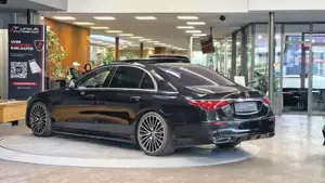 Mercedes-Benz S 400 Bild 4