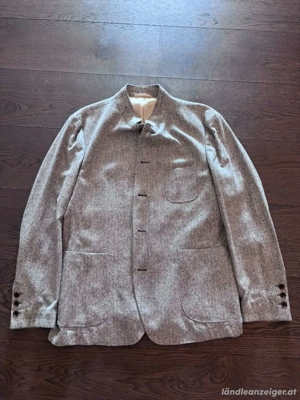 Sakko Neil vom Charles Robertson