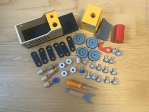 Holzspielzeug Janod DIY Baulastwagen