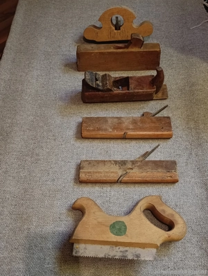 Alte Hobel-Sammlung Tischlerwerkzeug Bild 2