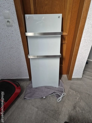 Infrarot Heizpaneel mit Handtuchhalter Bild 3