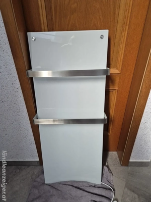 Infrarot Heizpaneel mit Handtuchhalter Bild 2