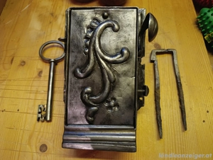 Antikes Türschloss - überholt und voll funktionstüchtig