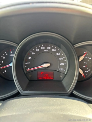 Privatverkauf KIA RIO Bild 5