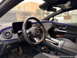 Mercedes-Benz EQE 350 Bild 3