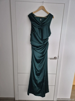 Ballkleid Größe 44 unbenutzt 
