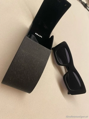 Prada Sonnenbrille Bild 2
