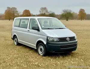VW T5 2.0 TDI 9 Sitzer CarPlay Bild 4