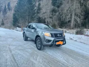 Nissan np 300 Navara  Bild 4