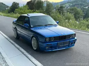 Bmw e30 320i 