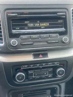 VW Sharan Kombi mit Allrad Bild 4