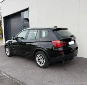 BMW X3 XDrive20d SUV   Geländewagen Bild 2