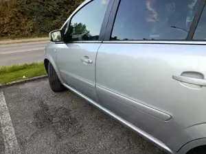 Opel Zafira Bild 4