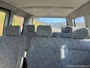 VW T4 Caravelle 102 PS Bild 2