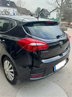 KIA Ceed Österreich Edition BJ 2017, 1.6 CRDi-Dieselmotor (81 kW   110 PS) 8Fach Bereift, Vorgeführt Bild 4