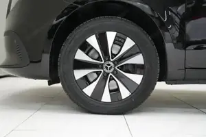 Mercedes-Benz Vito 116 CDI Tourer SELECT Lang SpurH ACC Navi Bild 3