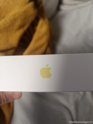 Apple iPad 2025 128 GB WiFi Gelb Bild 4