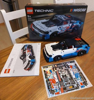 Lego Technic 42153 NASCAR