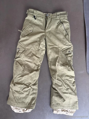 Snowboardanzug, Skianzug, 11-13 Jahre ca., Marke 686 Bild 3
