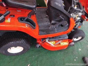 Neuwertigen Kubota Rasentrac Bild 3