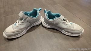 Reebok Turnschuhe Gr 33 Bild 5