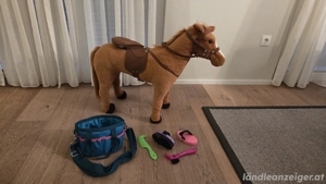 Plüschpferd Jako-o inkl. Putzzeug mit Tasche Bild 3