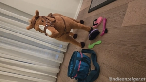 Plüschpferd Jako-o inkl. Putzzeug mit Tasche Bild 2