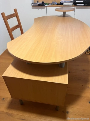 Schreibtisch Bild 4