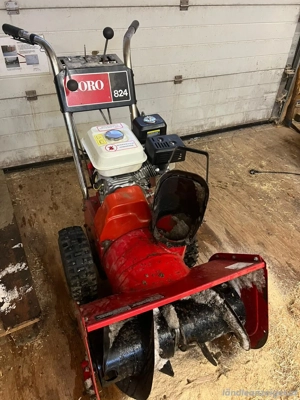 Toro Schneefräse 824  Bild 2