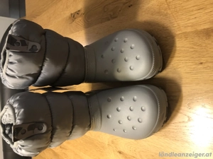 Wunderschöne neue Crocs Winterstiefel  Bild 3