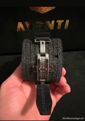 Aventi A13 Ghost skeleton Uhr  Bild 3