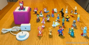 Tonie Box mit 19 Tonies und Ladekabel voll funktionsfähig Preis VHB