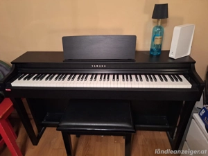 E Piano Yamaha Klavier Bild 2
