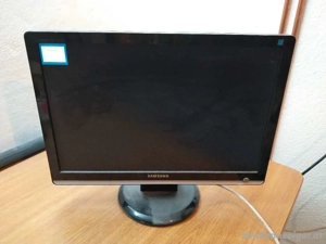 4 Stk. Bildschirm   Monitor 22 Zoll Acer Samsung Lenovo (Setpreis 10 ) Bild 3