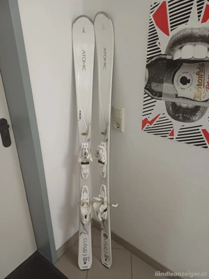 Set - Skischuhe Salomon, Gr. 42 + Carving Schi Atomic 161 cm