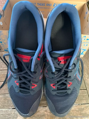 Asics Hallenschuh Bild 3