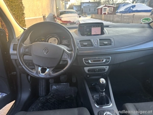 Renault Megan 1,6 Limited, 81kw, Bj.08 16, 183000km Bild 4