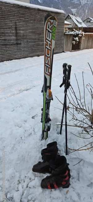 Herren Ski Fischer Carbon mit Schuhen und Stöcken
