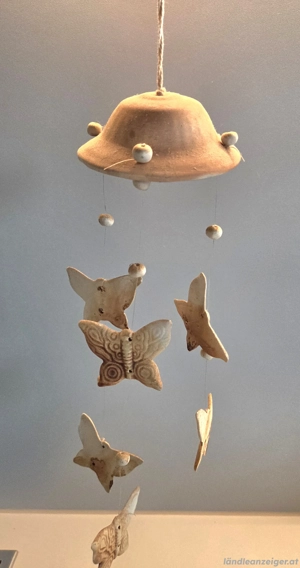 Windspiel mit Schmetterlingen Bild 2