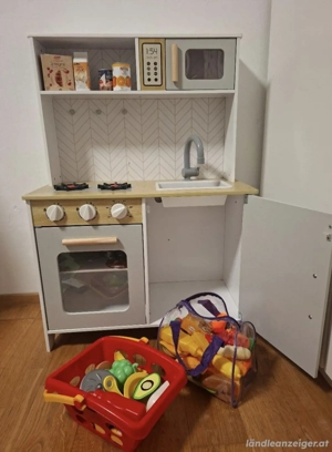 Kinderküche Bild 2