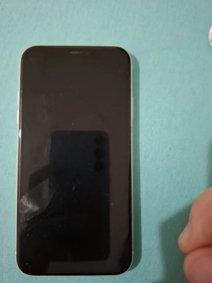 IPhone 11 in weiß mit 64GB  Bild 3