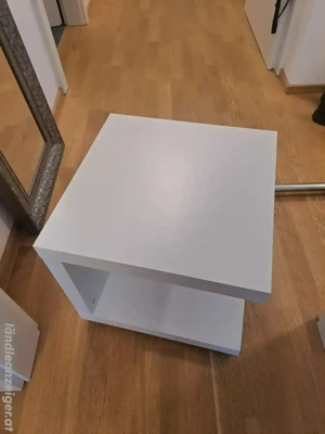 Weisser Nachttisch Würfel Bild 2