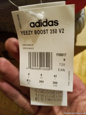Yeezy Boost 350 V2 Bild 3