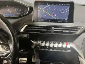 Peugeot 5008 Bild 11