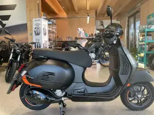 Vespa GTS 310 Supersport Bild 2