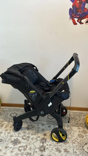 Kinderwagen Bild 2