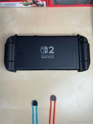 Nintendo Switch 2 OVP neuwertig-Case+ExtraGrips Bild 4